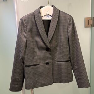 Kasper size 10 women’s blazer